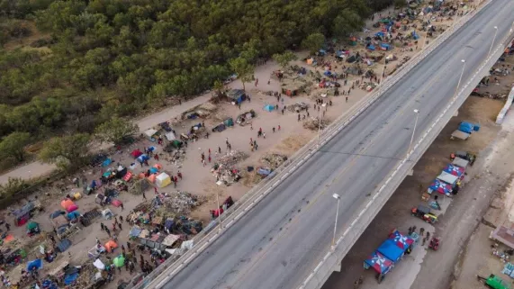 Caraïbes, le mensuel : crise migratoire dans La Caraïbe et en Amérique Latine Caraïbes, le mensuel : crise migratoire dans La Caraïbe et en Amérique Latine