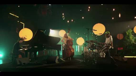 Avishai Cohen2 © Ozango