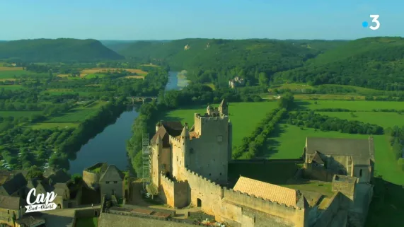 Château de Beynac Château de Beynac