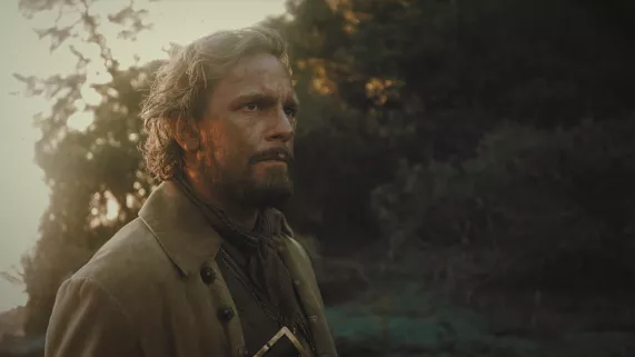 CAPITAINE BOWEN Documentaire-fiction historique – écrit et réalisé par William Cally Ce film abordera un chapitre inédit de l’Histoire des Pirates de l’océan Indien : la vie et le destin du capitaine forban John Bowen, rendu célèbre notamment par le naufrage de son navire pirate « Le Speaker » en 1702 sur les récifs de l’île Maurice.
