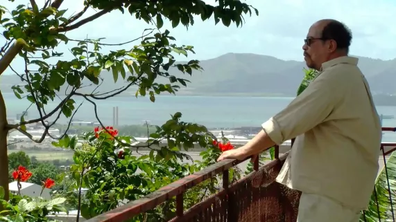 Documentaire : Raphaël Confiant, conteur caribéen, guerrier créole