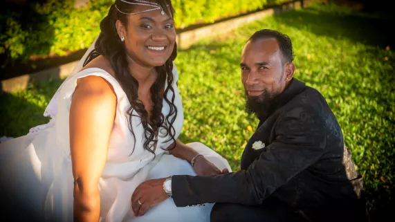 LAMOUR LEDOU SAISON 10  6 mariages et un témoin privilégié, Rocaya ! Le plus beau jour de leur vie en compétition sur Réunion la 1ère ! Épisode 2 : cette semaine, Rocaya nous convie aux noces de Flavina et de Dimitri