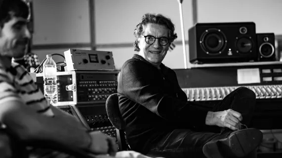 Un gramme de terre - Au jardin de Francis Cabrel - (c) Inigo