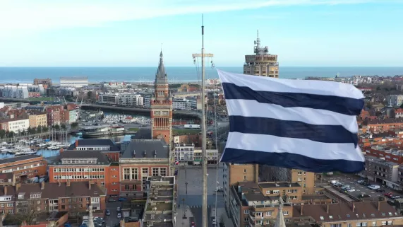 (c) HIKARI PRODUCTION DUNKERQUE