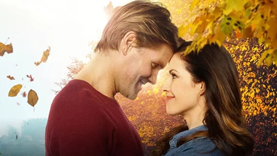 La récolte des amoureux Une femme revient dans sa bourgade natale pour une série d'articles. Elle y rencontre un homme puis retrouve son amour d'antan, qui lui a jadis brisé le cœur.