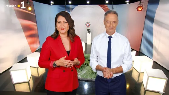 MUNICIPALES 2026 : AU CŒUR DU DÉBAT  SUR REUNION LA 1ERE •	Le Grand Rendez-vous : Soirée du 1er tour le 15 mars. •	L'Entre-deux-tours : 8 débats décisifs pour convaincre. •	Du 17 au 20 mars, retrouvez deux face-à-face quotidiens à 9h00 et 10h00.