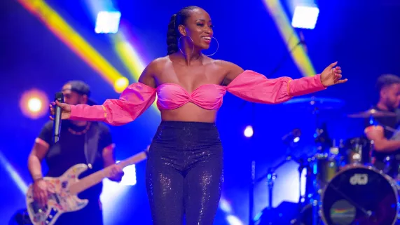 Concert Saïna Manotte à l'Encre