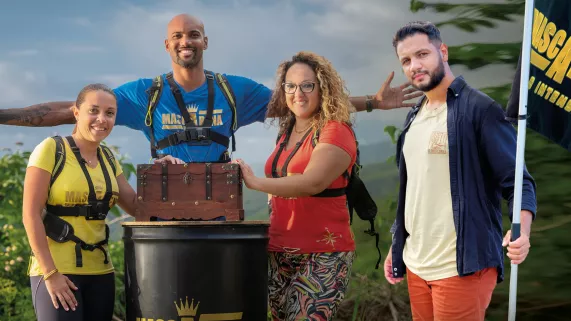Tous les vendredis à 19.45 Jeu Mascarena l’île intense sur Réunion la 1ère MASCARENA EPISODE 8 SUR REUNION LA 1ERE  / Cette semaine, le jeu Mascarena l’île intense, emmené par le Game Master Tony Boyer, se déroule entre Saint-Leu  et Saint-Paul. Chaque candidat tentera de remporter les 1500 euros pour soutenir l'association qu'il représente. Les 3 candidats vont s’affronter au cours de 2 manches, alliant épreuves sportives, réflexions et stratégie, tout en découvrant les 2 communes.