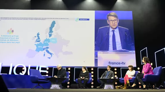 colloque télés visions publique header etude harris colloque télés visions publique header etude harris