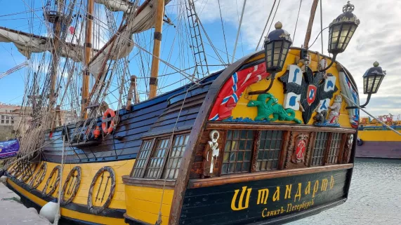 Shtandart, bateau de la paix © V. Veber