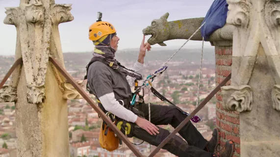 La vie sauvage des monuments - Les résistants © FTV Studio La vie sauvage des monuments - Les résistants © FTV Studio