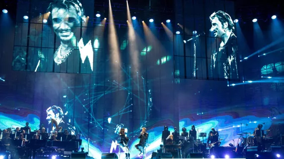 JOHNNY HALLYDAY QUE JE T' AIME JOHNNY HALLYDAY QUE JE T' AIME