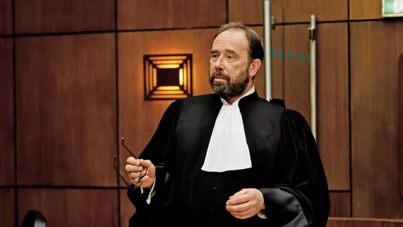 UNE INTIME CONVICTION UNE INTIME CONVICTION