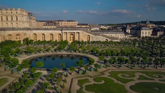 Yvelines, petites et grandes histoires d'une région © Morgane Production Les 100 lieux - Yvelines © Morgane Production