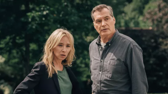 © Caroline DUBOIS - FTV - MERCER PRODUCTIONS