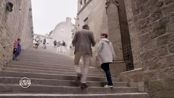 Le chemin de Chartres au Mont saint-Michel (Les 100 lieux)