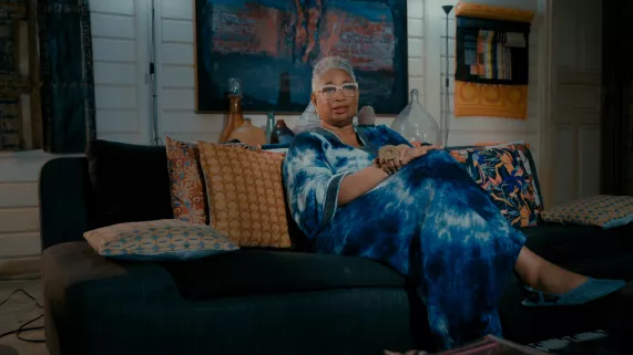 Documentaire : Valérie John, la femme indigo Documentaire : Valérie John, la femme indigo