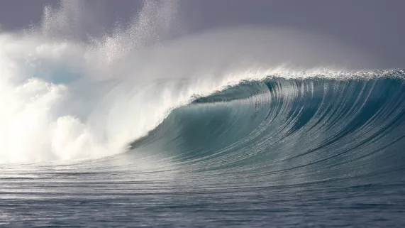 Tahitian swell