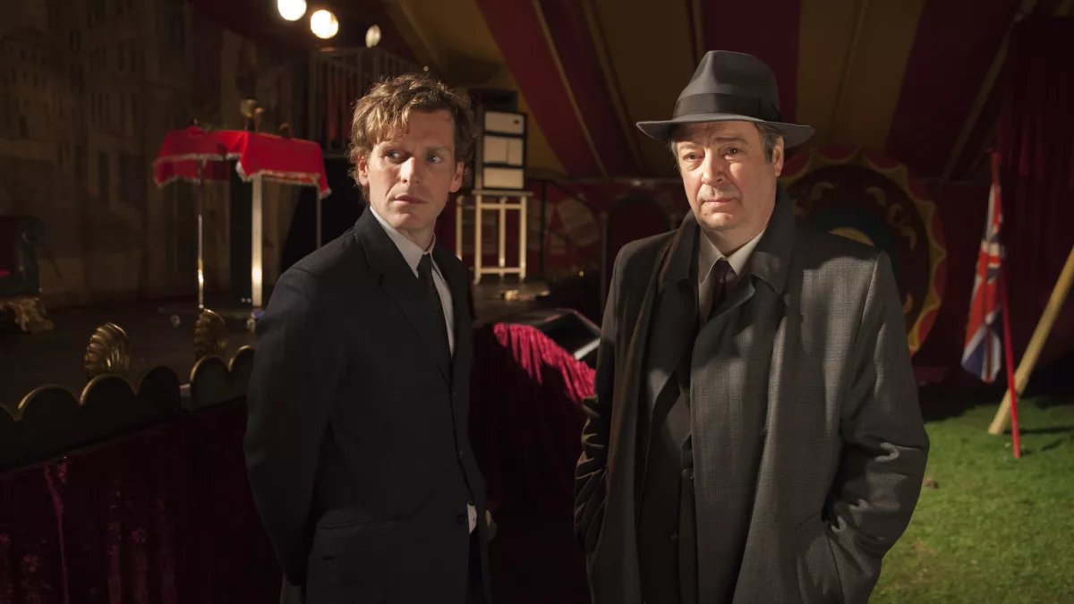 (C) ITV Studios ENQUETES DE MORSE