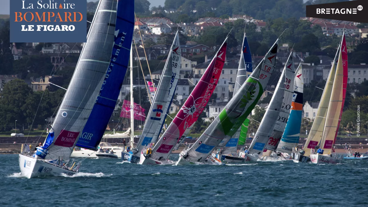 Départ solitaire Bompard - Le Figaro