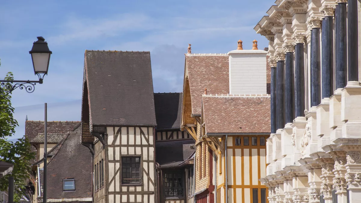 © D.Le Névé/O.T Grand Troyes DES RACINES ET DES AILES - centre historique de Troyes
