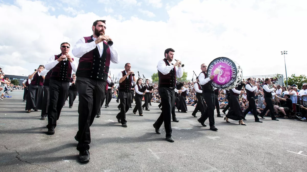 @ Denoual Coatleven FESTIVAL INTERCELTIQUE DE LORIENT 2015