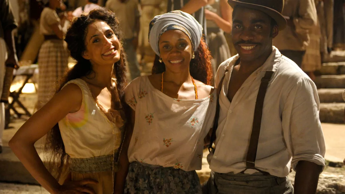 LES COULEURS DE LA LIBERTE - S2 #REUNION 1ERE LES COULEURS DE LA LIBERTE - LADO A LADO - S2 #REUNION 1ERE