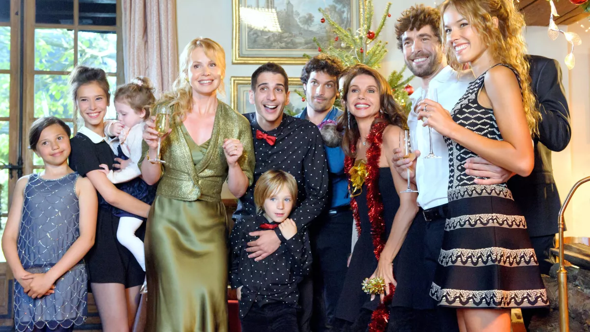 CLEM SAISON 6 AVEC VICTORIA ABRIL, LUCIE LUCAS... #REUNION 1ERE CLEM SAISON 6 AVEC VICTORIA ABRIL, LUCIE LUCAS... #REUNION 1ERE