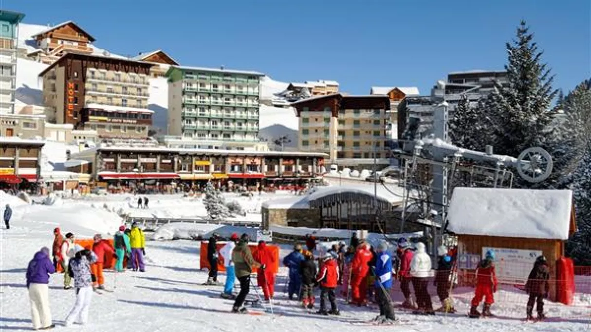 photo station de ski grand tournalet