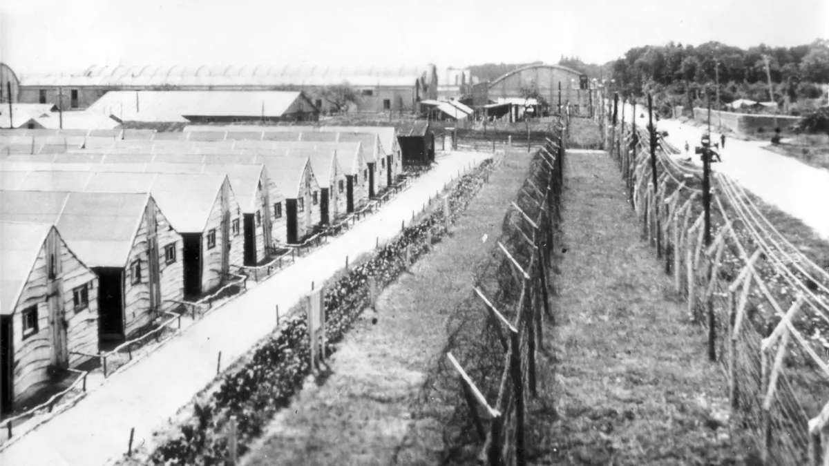 Le camp de prisonniers de guerre allemands à Chartres- Le Coudray Le camp de prisonniers de guerre allemands à Chartres- Le Coudray