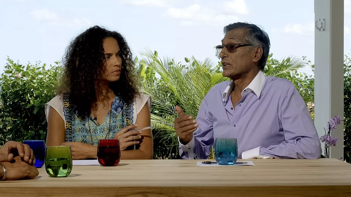 1.2.3 SANTÉ Malika Roux & Docteur José Périanin