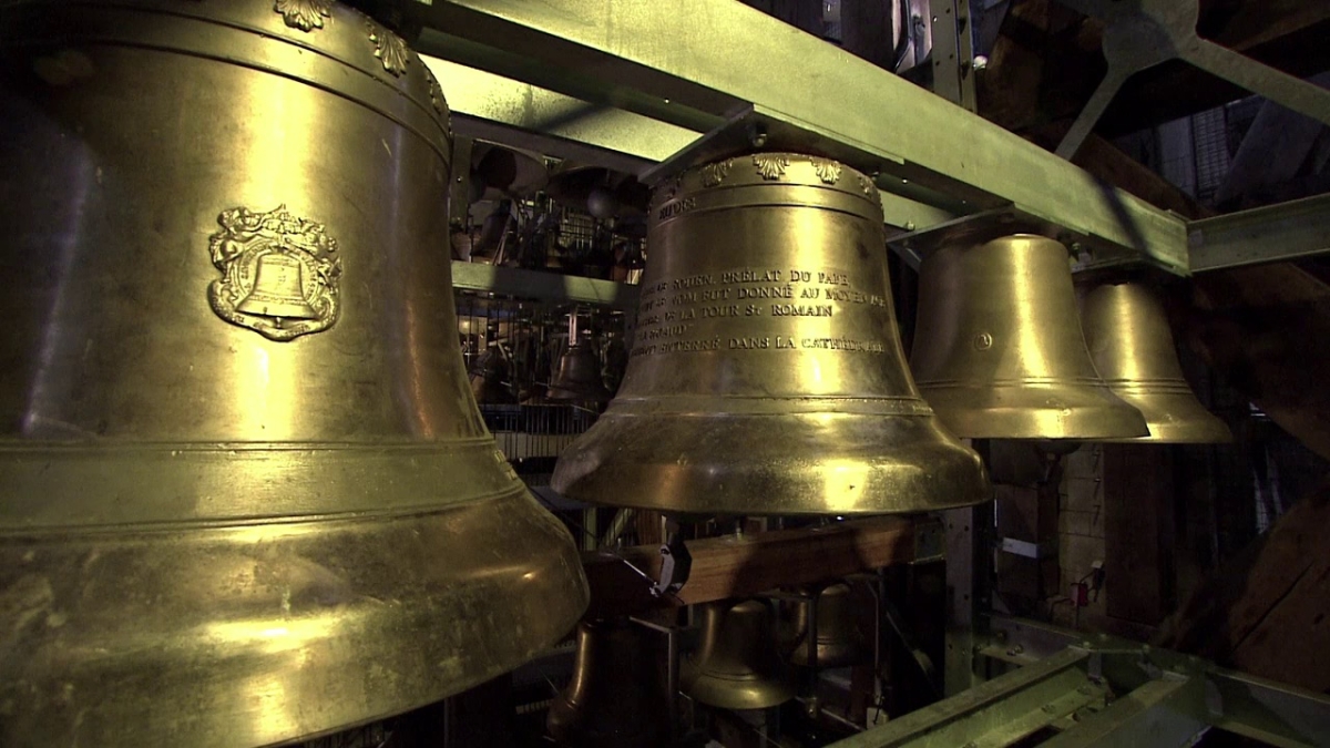 LES FILLES DE BRONZE , naissance d’un carillon