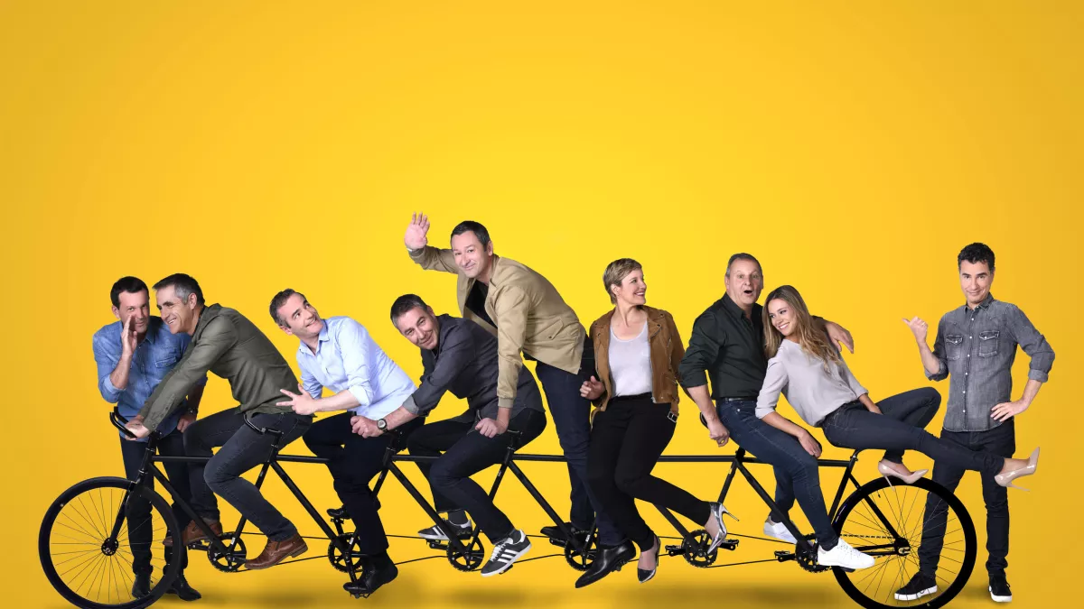 Photo © FTV / Nathalie Guyon - Montage Photo © FTV / Meije Randetti Photo avec Cédric VASSEUR, Laurent JALABERT, Franck FERRAND, Alexandre PASTEUR, Nicolas GEAY, Céline GÉRAUD, Thierry ADAM, Marion ROUSSE, Laurent LUYAT, pour le Tour de France 2017