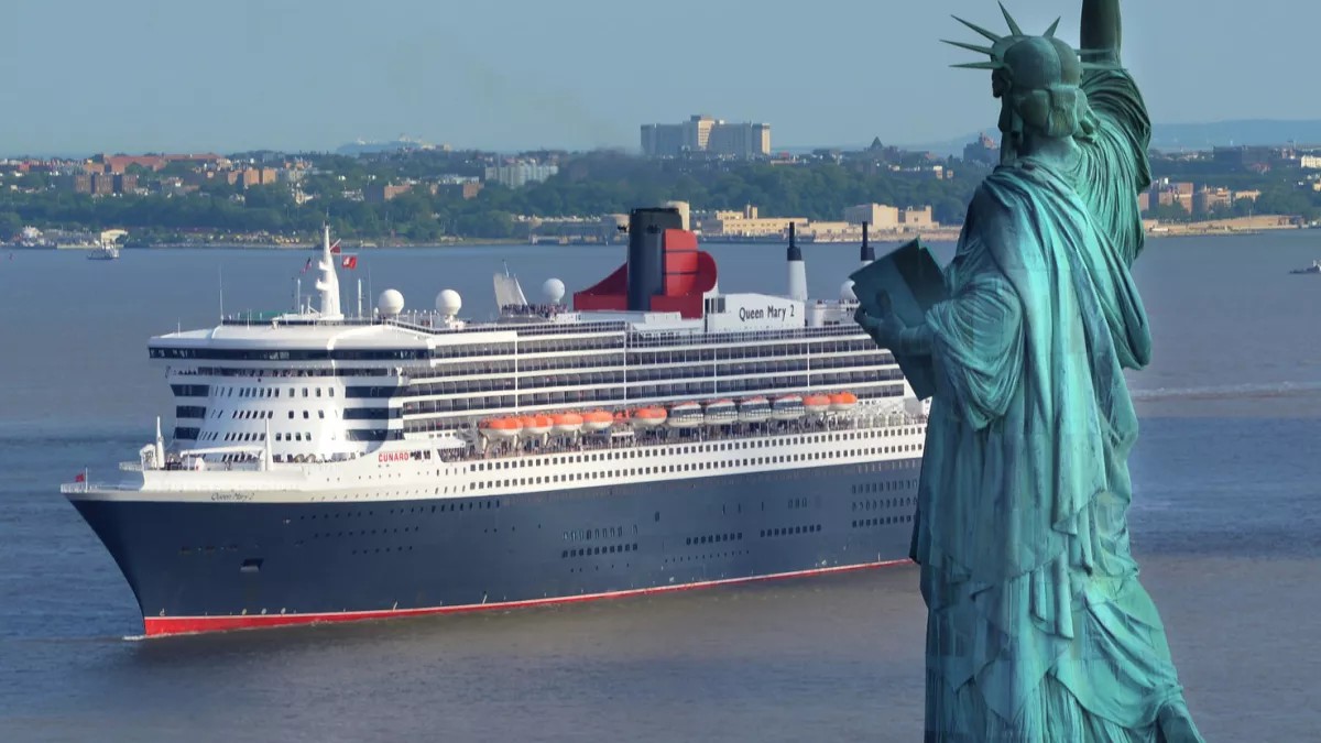 QM2 QM2