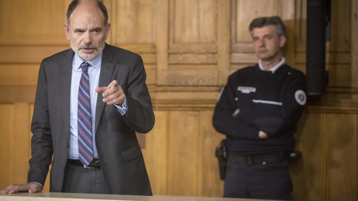RUSSEIL Christophe / FTV LA LOI DE JULIEN - LE BON FILS