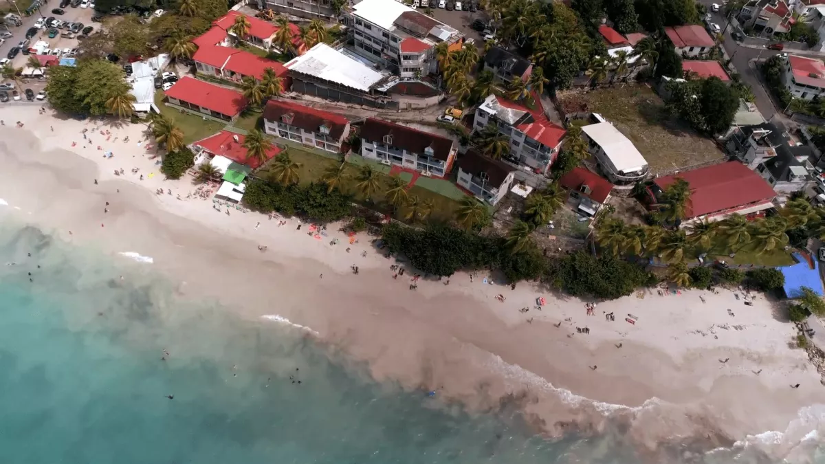 ©BCI lLES ANTILLES LES NOUVEAUX VOYAGEURS