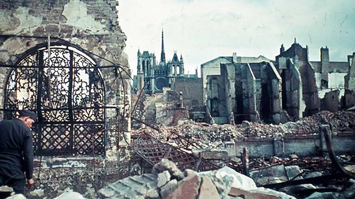 Amiens la reconstruction Amiens la reconstruction