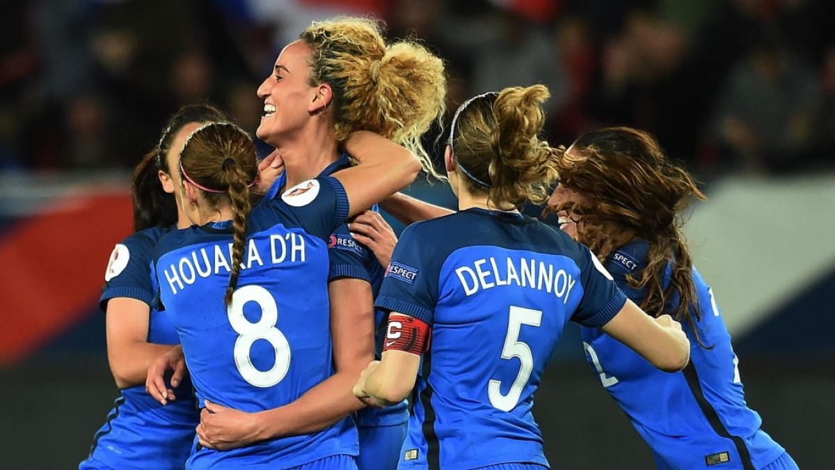 FOOTBALL FÉMININ - FRANCE / ALLEMAGNE