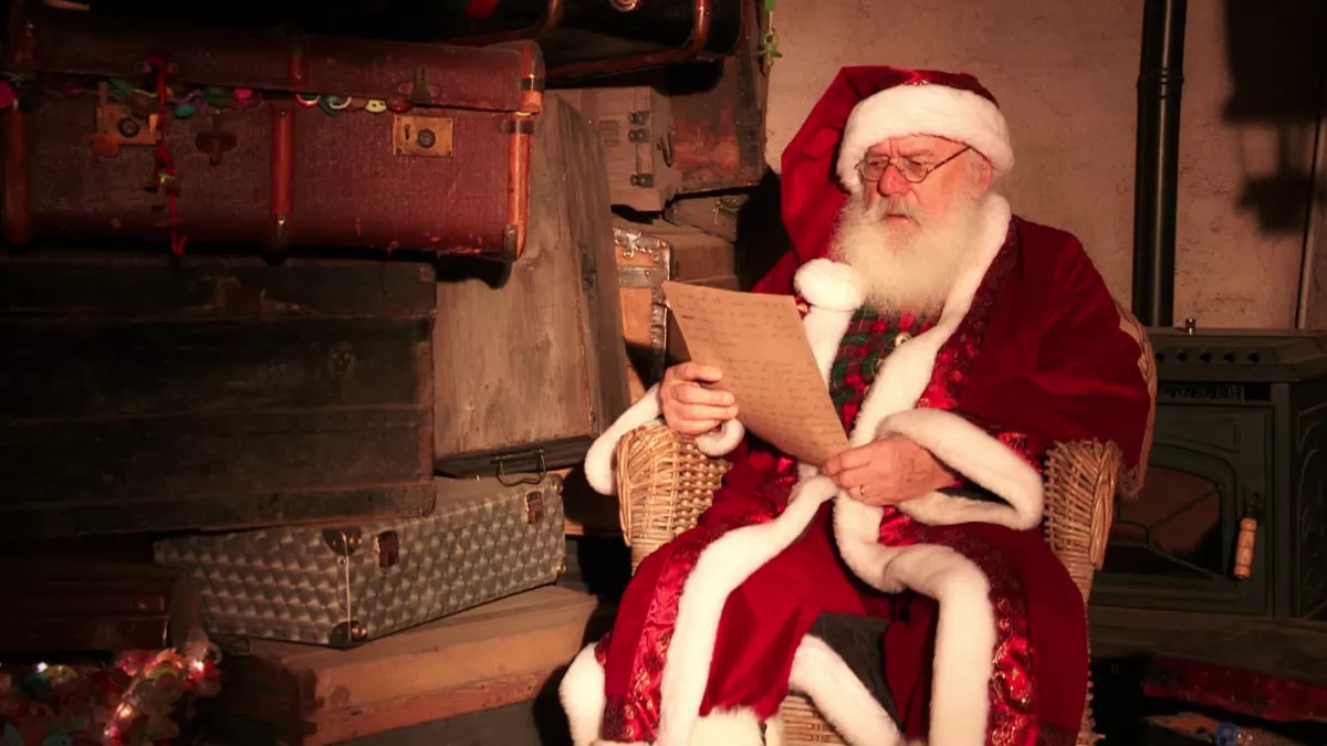 PERE NOEL PERE NOEL