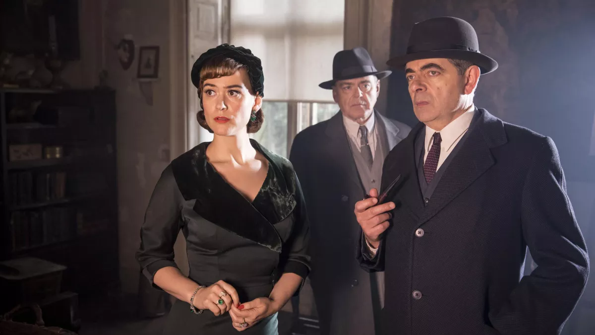 Copyright: Peket Productions 2 Ltd - photographe : Colin Hutton Maigret: Series 2: Ep 001: Night At The Crossroads
