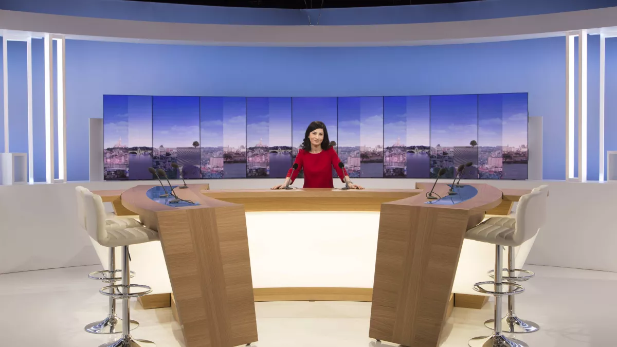 Noémie DAHAN © Matthieu COLIN Noémie DAHAN présentatrice 19/20 France 3 Provence-Alpes