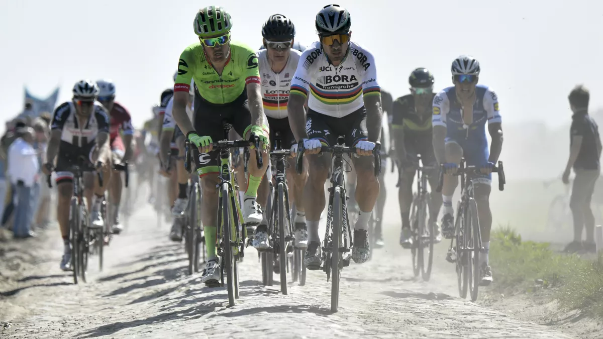 LE GRAND PRIX DE DENAIN LE GRAND PRIX DE DENAIN