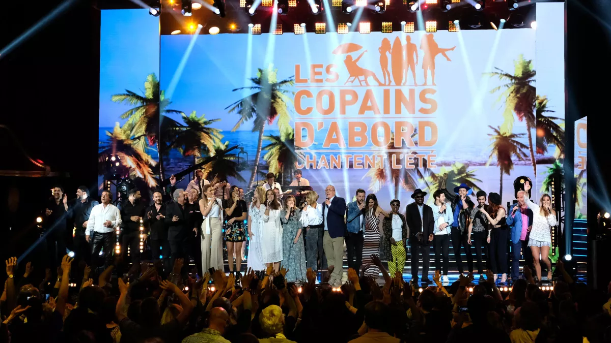 Gilles Gustine LES COPAINS D'ABORD CHANTENT L'ÉTÉ