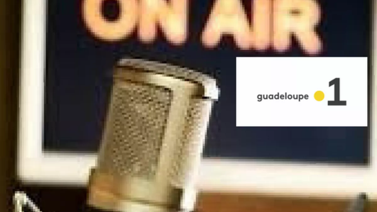 LA RADIO EST EN MODE VACANCES LOGO RADIO GUADELOUPE LA 1ERE
