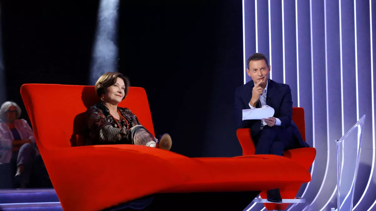 LE DIVAN
