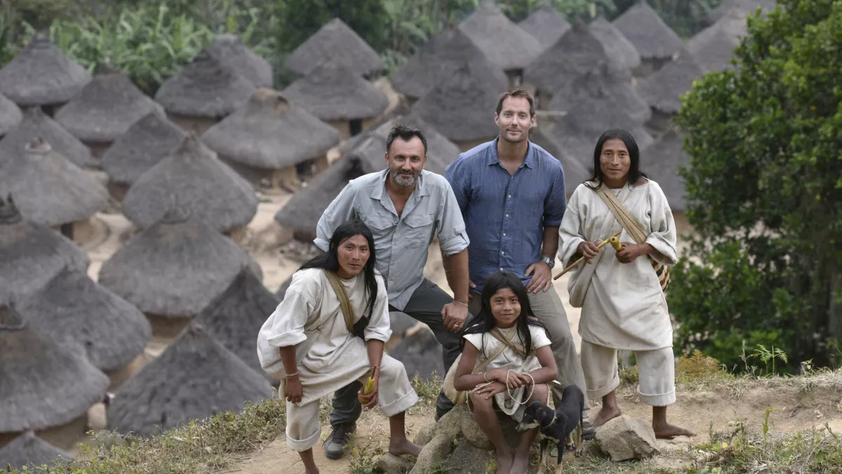 Jean Michel TURPIN FRÉDÉRIC LOPEZ ET THOMAS PESQUET EN COLOMBIE