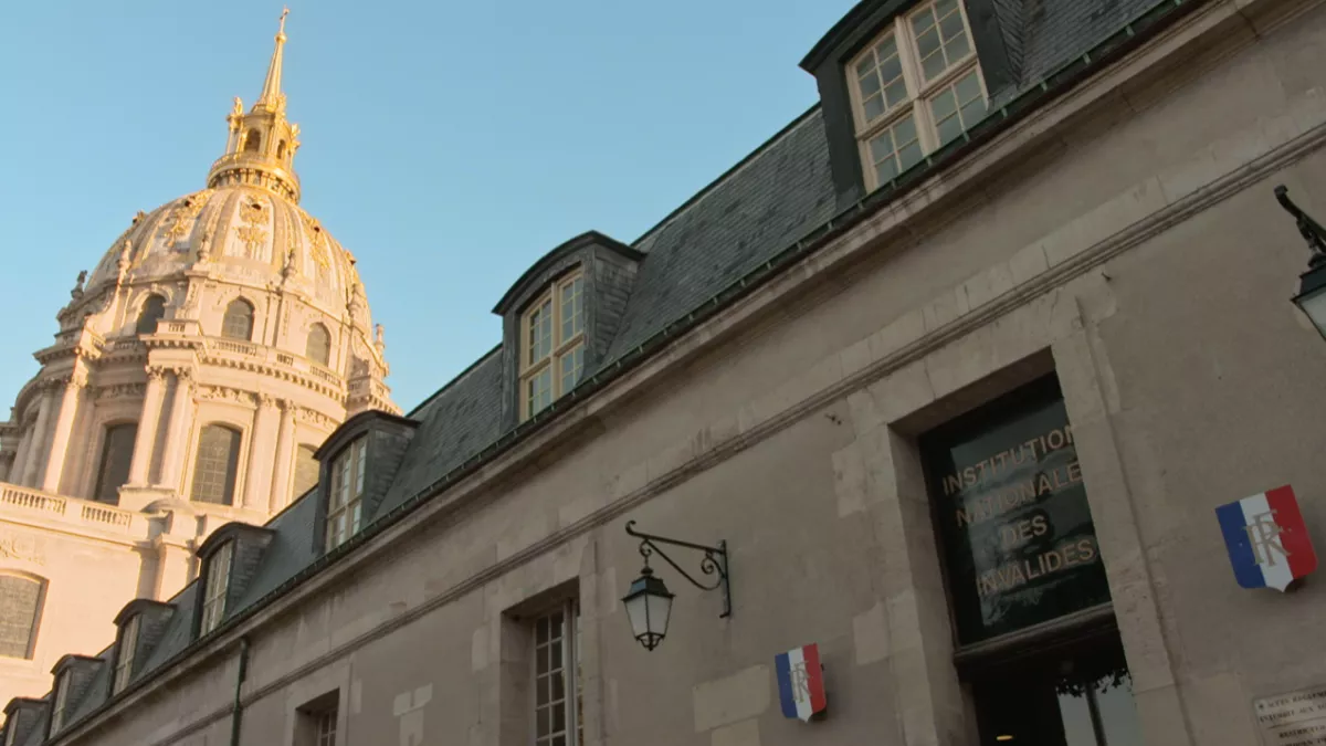 LES INVALIDES LES INVALIDES