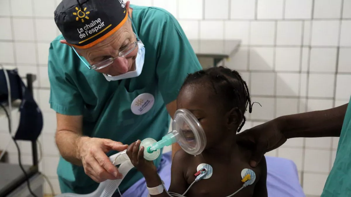 Mission chirurgie Noma au Burkina Faso Chaine de l'espoir Burkina Faso - Romain Tronc