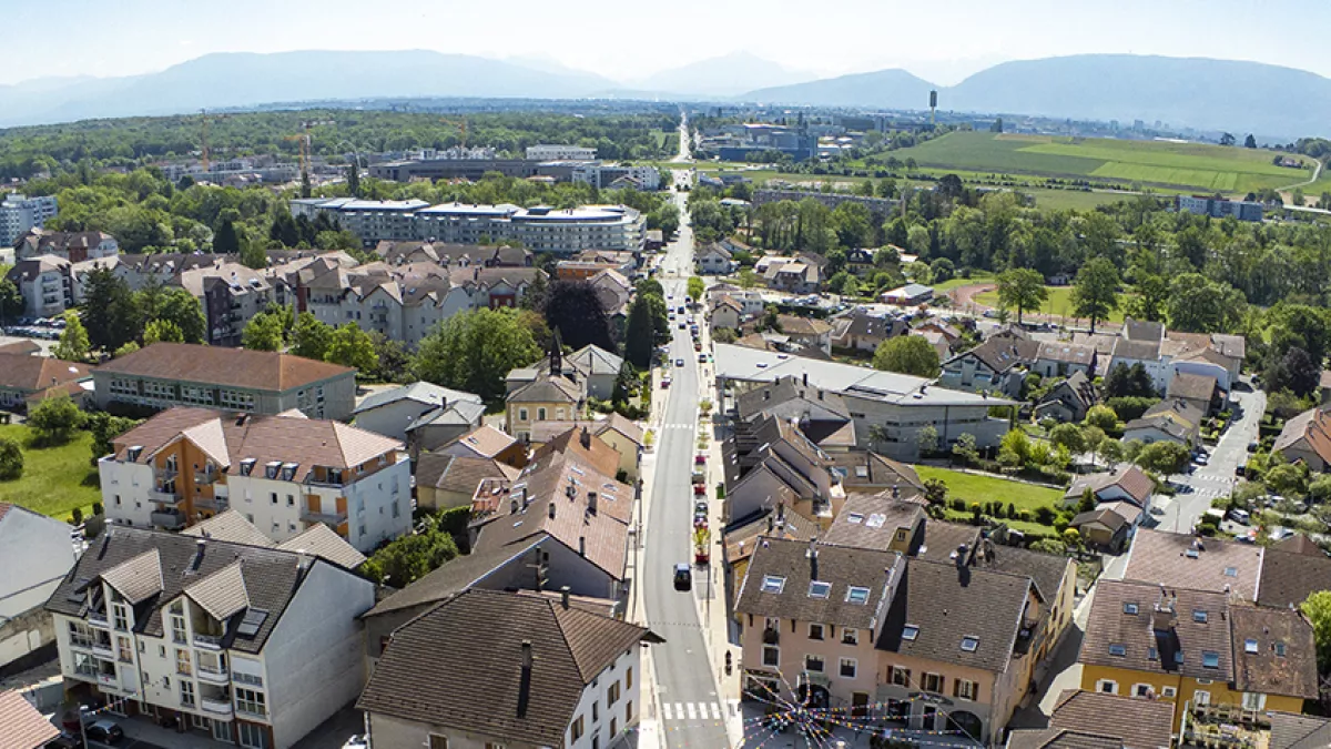 Centre ville de Saint Genis Pouilly credit photo Y. Vollet