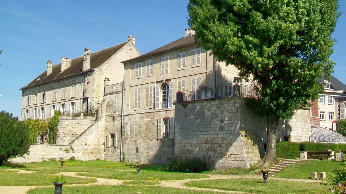 CREIL CREIL